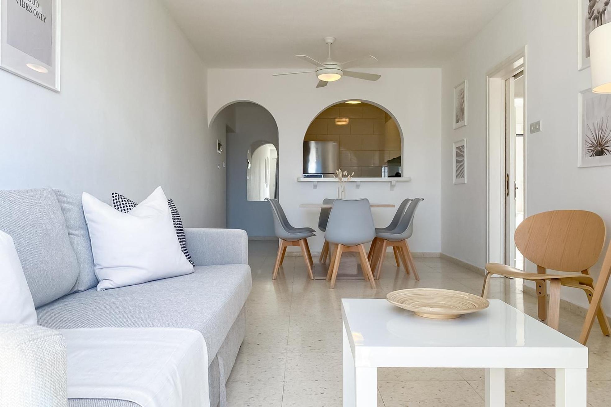 Phaedrus Living: Byzantium Modern City Flat Paphos Exterior foto